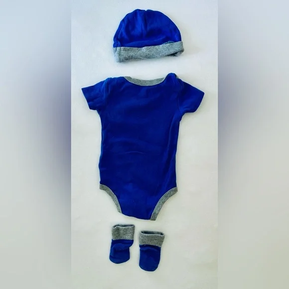 Nike Baby Bodysuit Hat Sock Matching Set 6-12 months - Picture 2 of 3